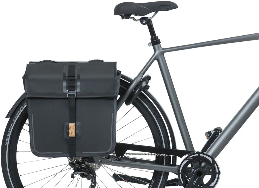 Packs - Basil Urban Dry Double Panner - 50L - Image 3