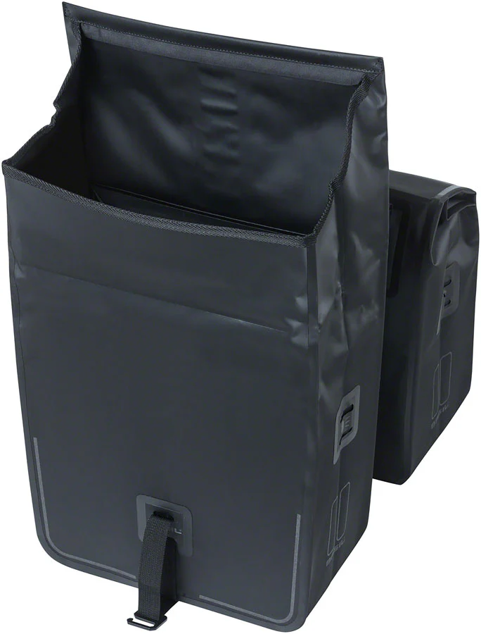 Packs - Basil Urban Dry Double Panner - 50L - Image 5